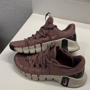 Nike Women’s Free Metcon 5